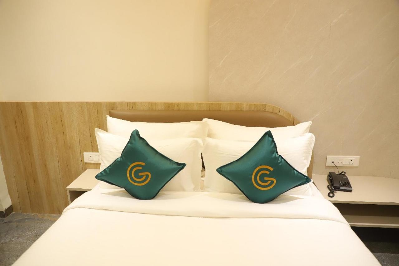 Hotel Cosmos Green Indore Ngoại thất bức ảnh